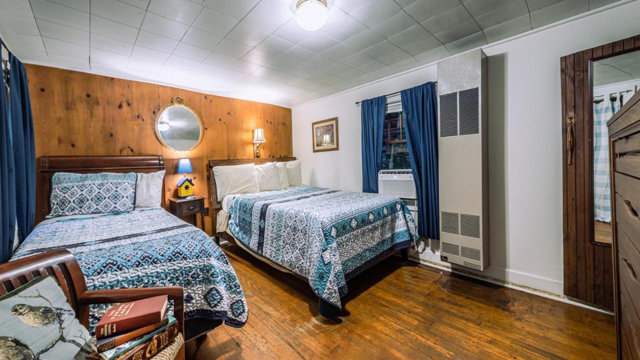 Log Cabin Motor Court Эшвилл Экстерьер фото