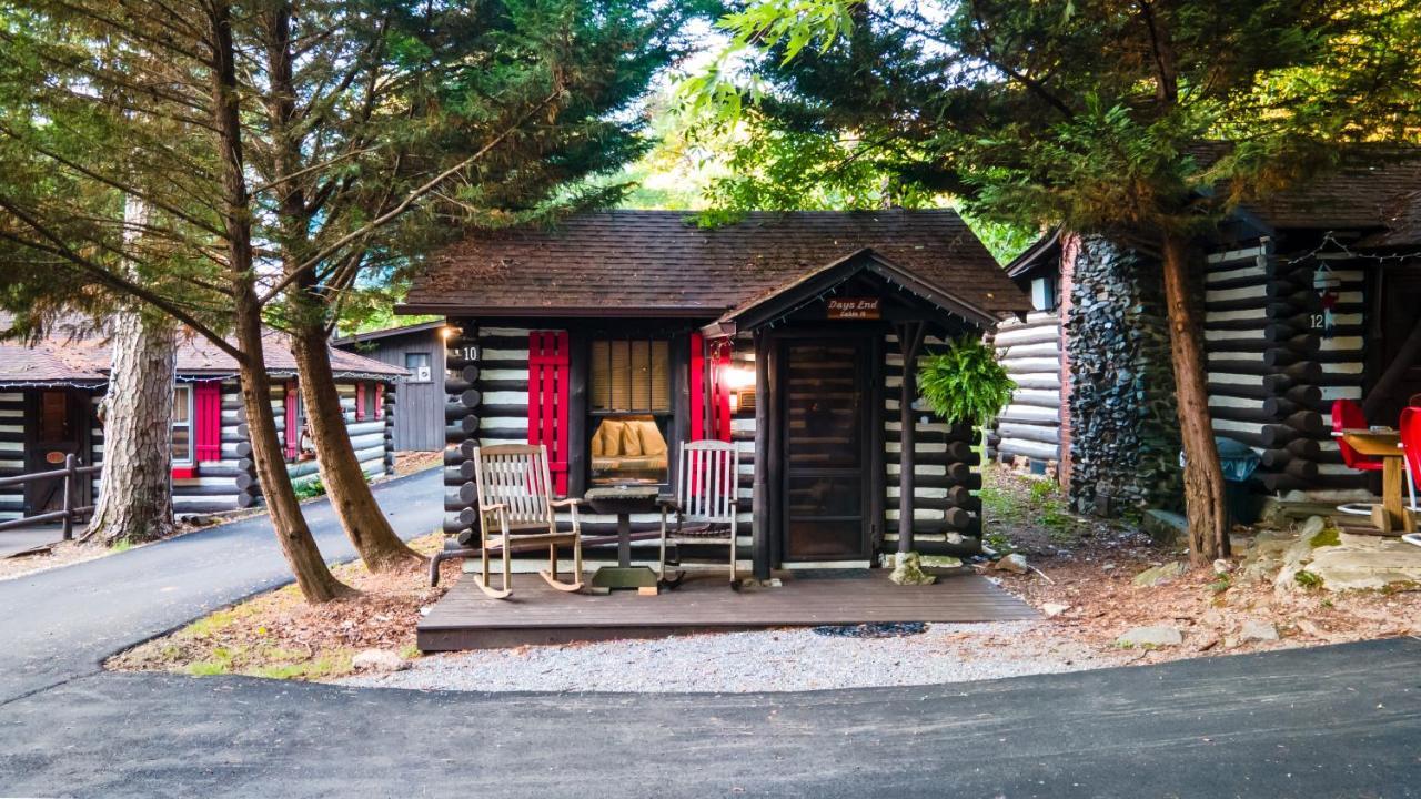 Log Cabin Motor Court Эшвилл Экстерьер фото