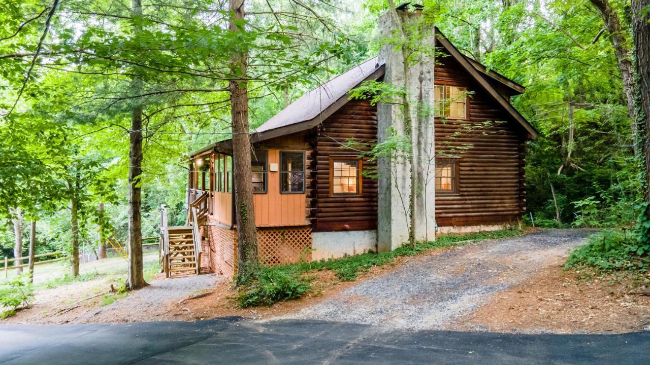 Log Cabin Motor Court Эшвилл Экстерьер фото
